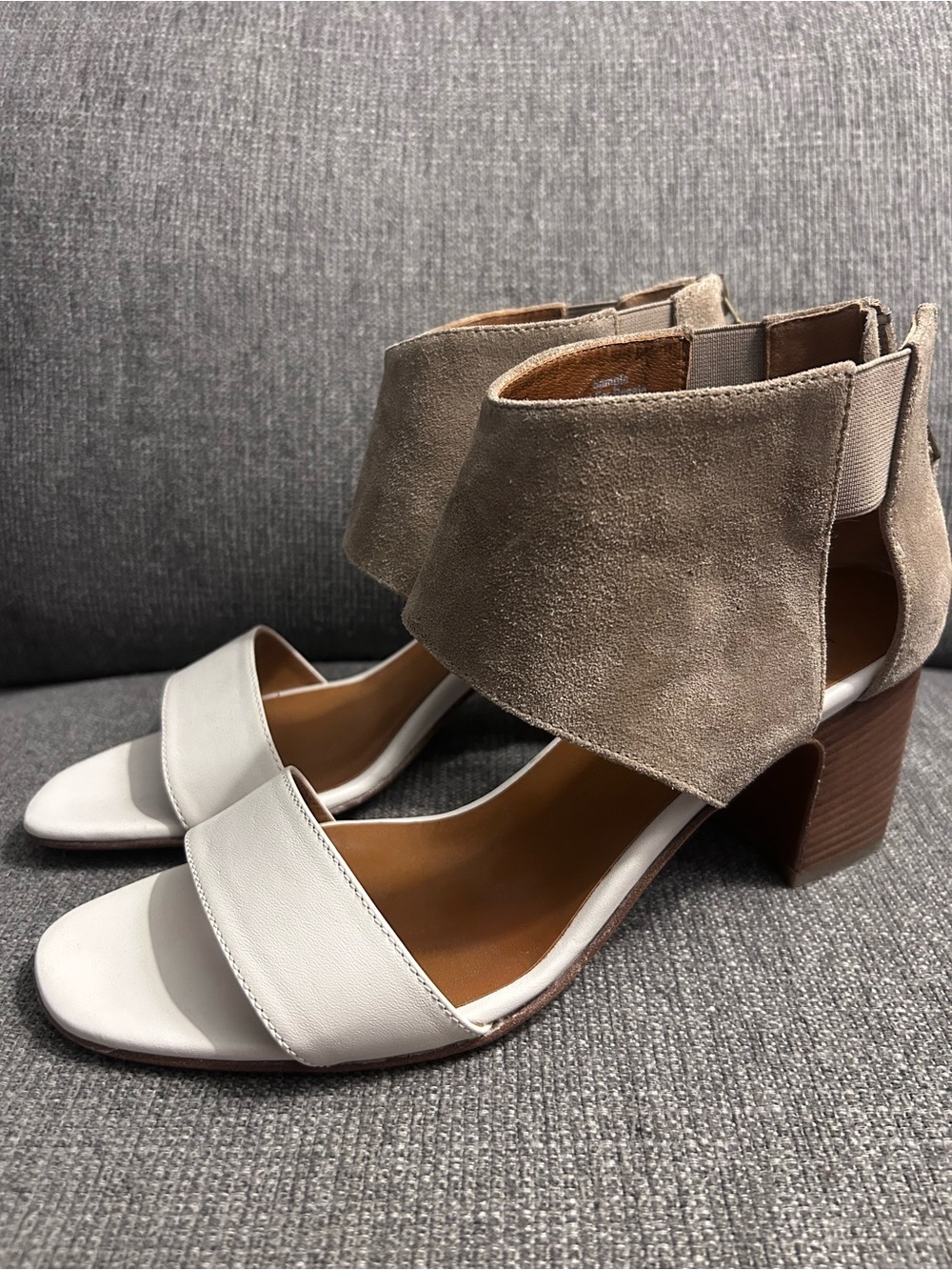 Aquaitalia Enid White and Suede Block Heel Sandals Women’s size 9
